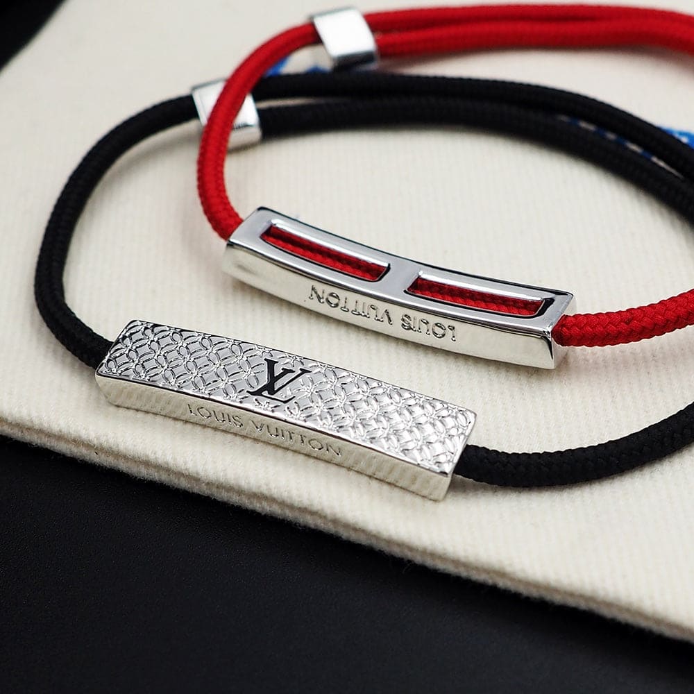 18K Louis Vuitton Champs Elys¨¦es Blue Bracelet