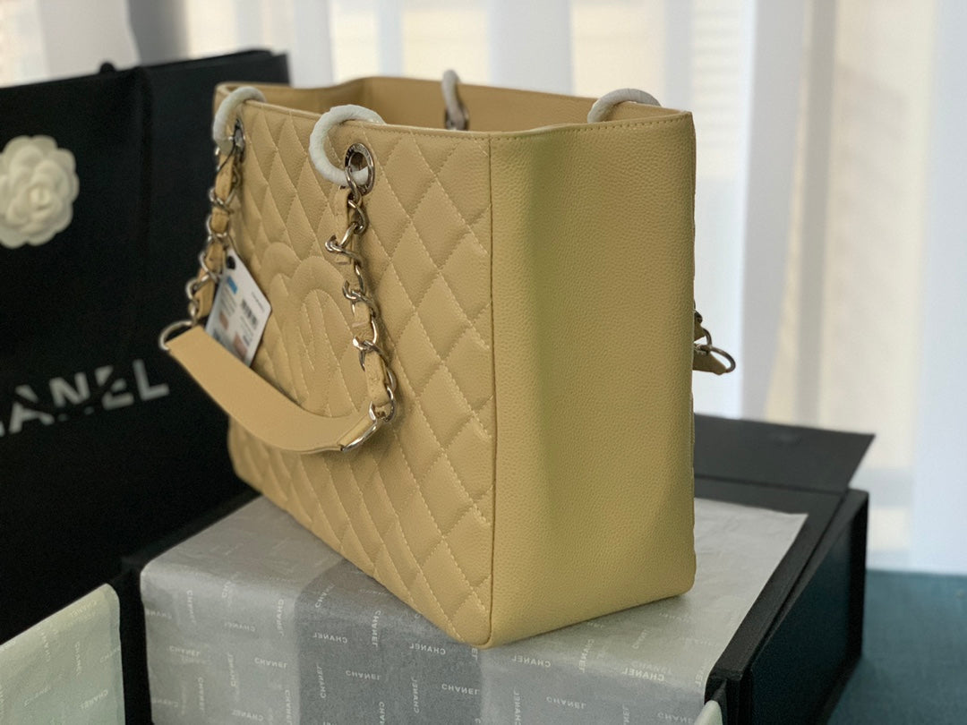 CHANEL 25S MEDALLION TOTE 33 CM IN BEIGE CAVIAR WITH SILVER HARDWARE
