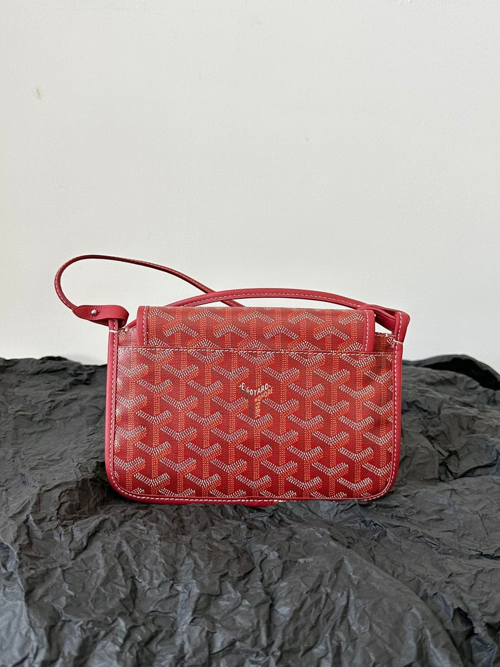PLUMET POCKET WALLET 20 IN CLASSIC RED GOYARDINE CANVAS AND LAMBSKIN TRIM