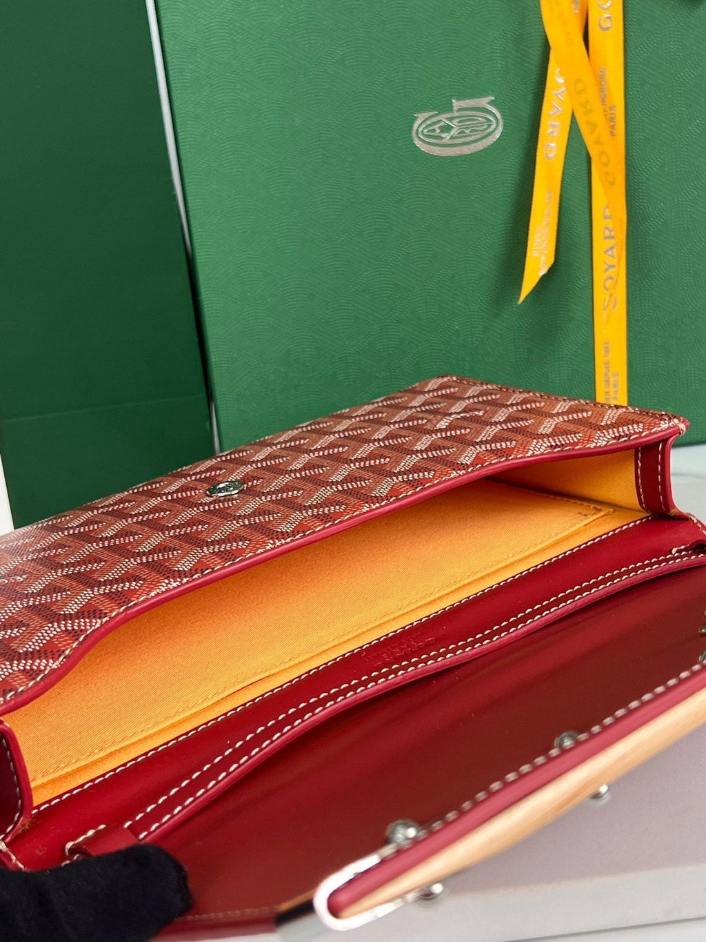 MONTE-CARLO PM CLUTCH 25 IN CLASSIC RED GOYARDINE CANVAS