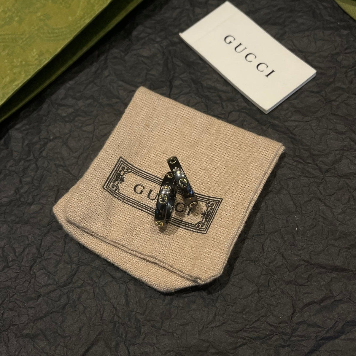 18K Double Gucci Icon Black Corundum Ring