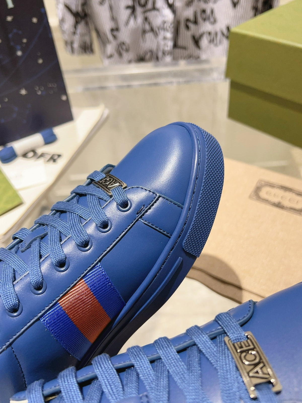 GUCCI ACE  SUPREME TRAINER AZURE CALFSKIN