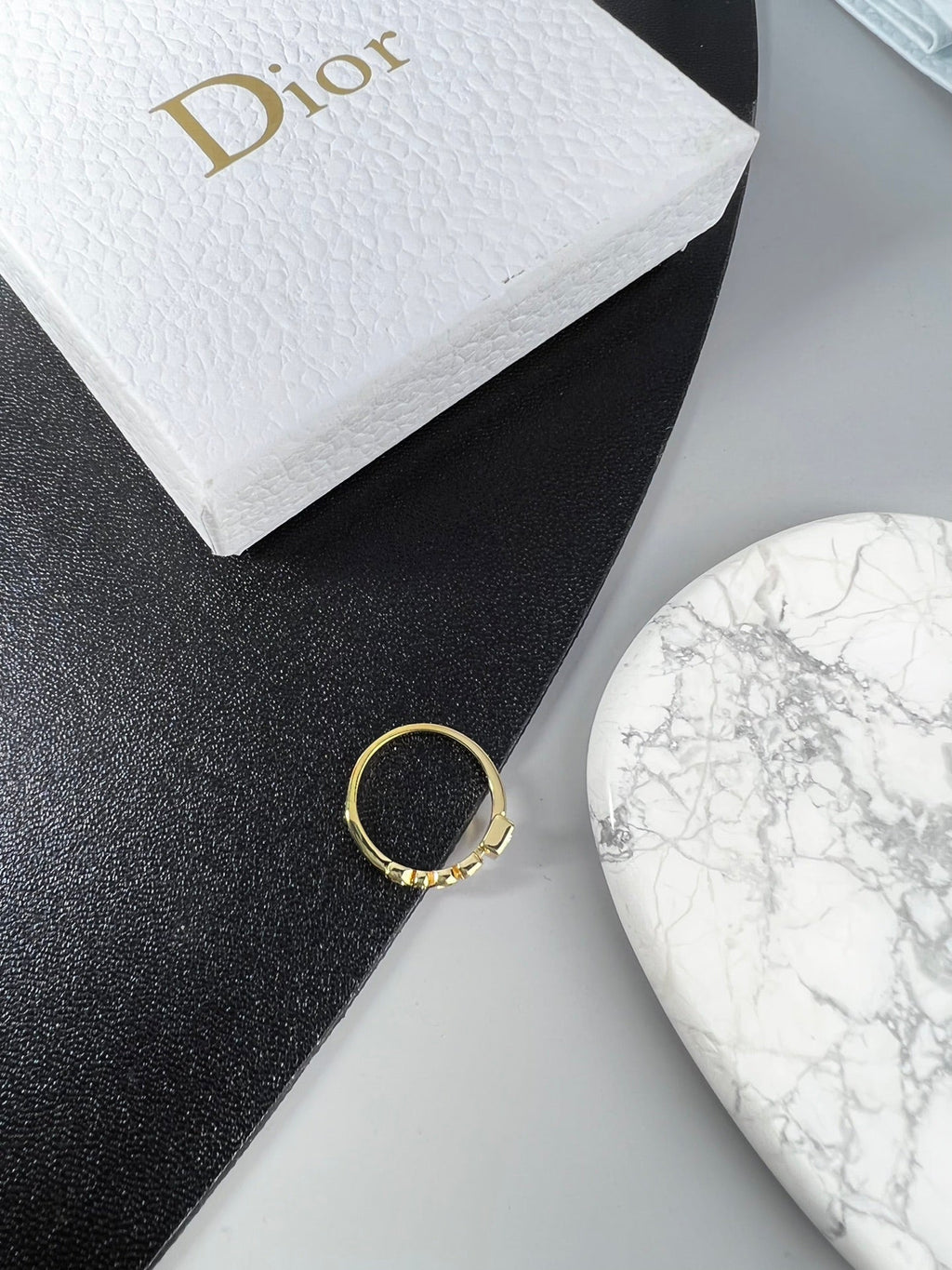 18K Dior Revolution Ring