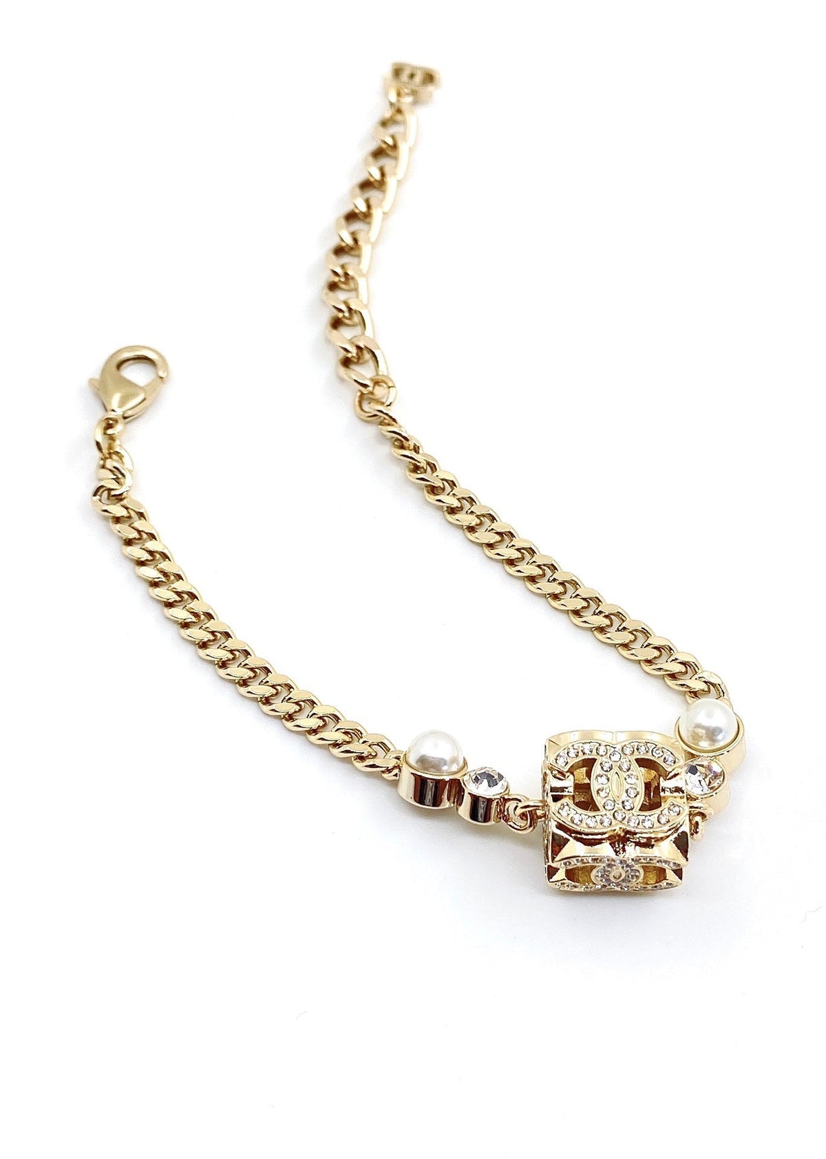 18K  Chanel Square Pearl Chain Necklace