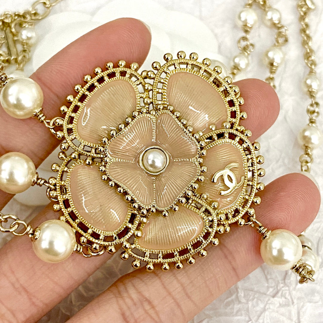 18K  Chanel Camellia Choker Necklace