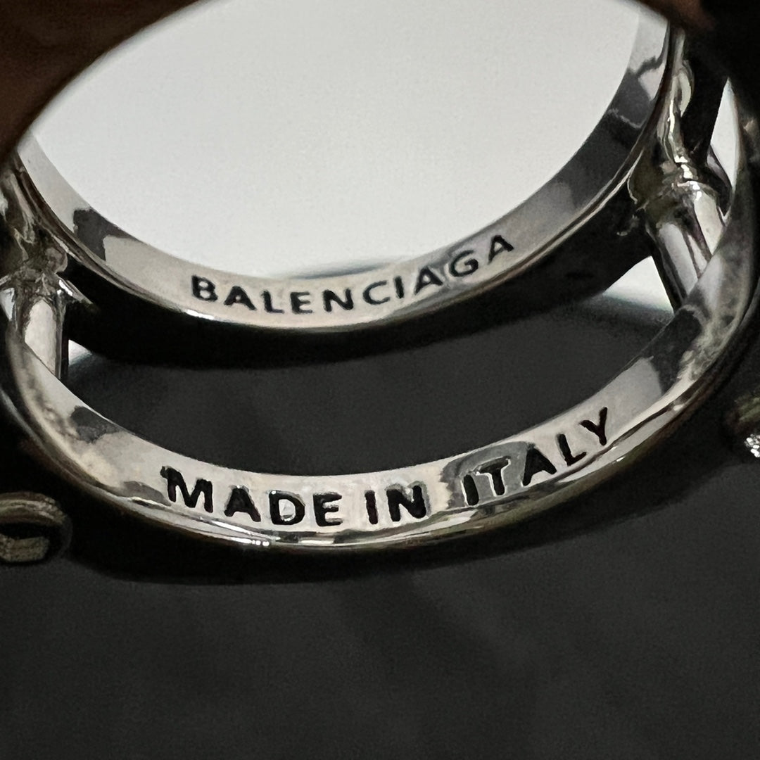 18K Balenciaga Crystal Ring