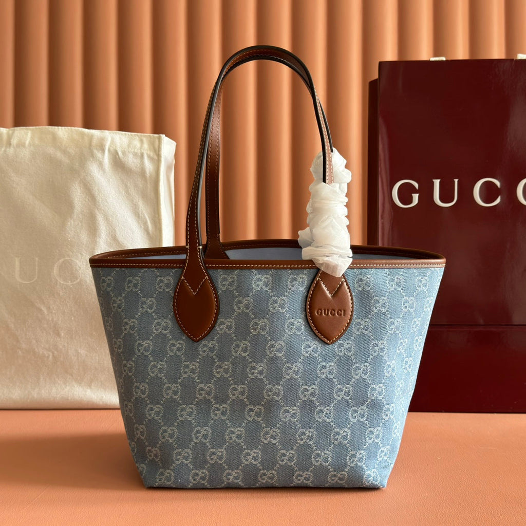 GUCCI 25S TOTISSIMA LARGE TOTE 22 CM IN BLUE DENIM AND BROWN CALFSKIN