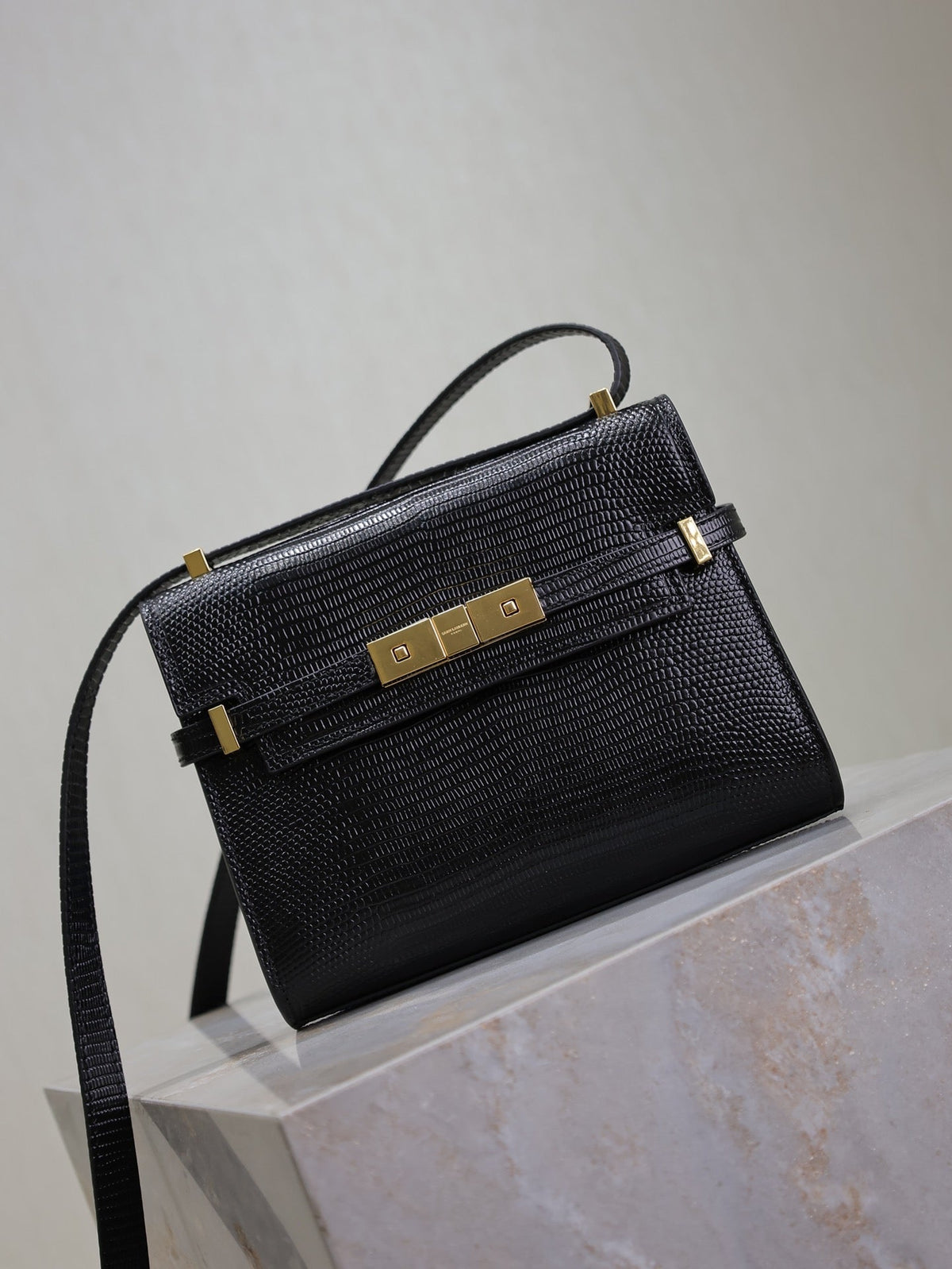 YSL 25S MINI MANHATTAN 19 IN BLACK SHINY CROCODILE CALFSKIN GOLD HARDWRE