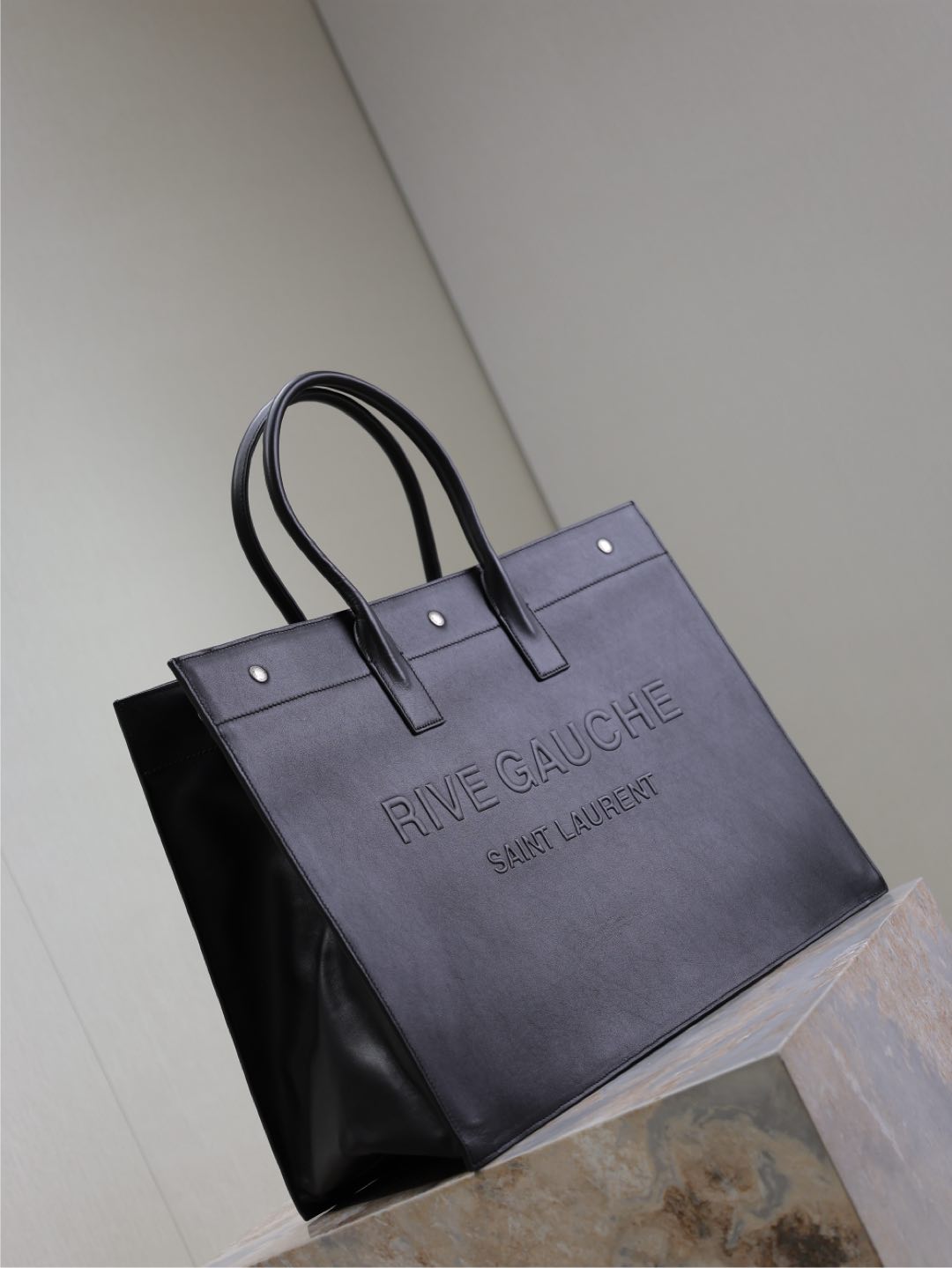YSL 25S RIVE GAUCHE LARGE TOTE BAG 48 IN BLACK CALFSKIN